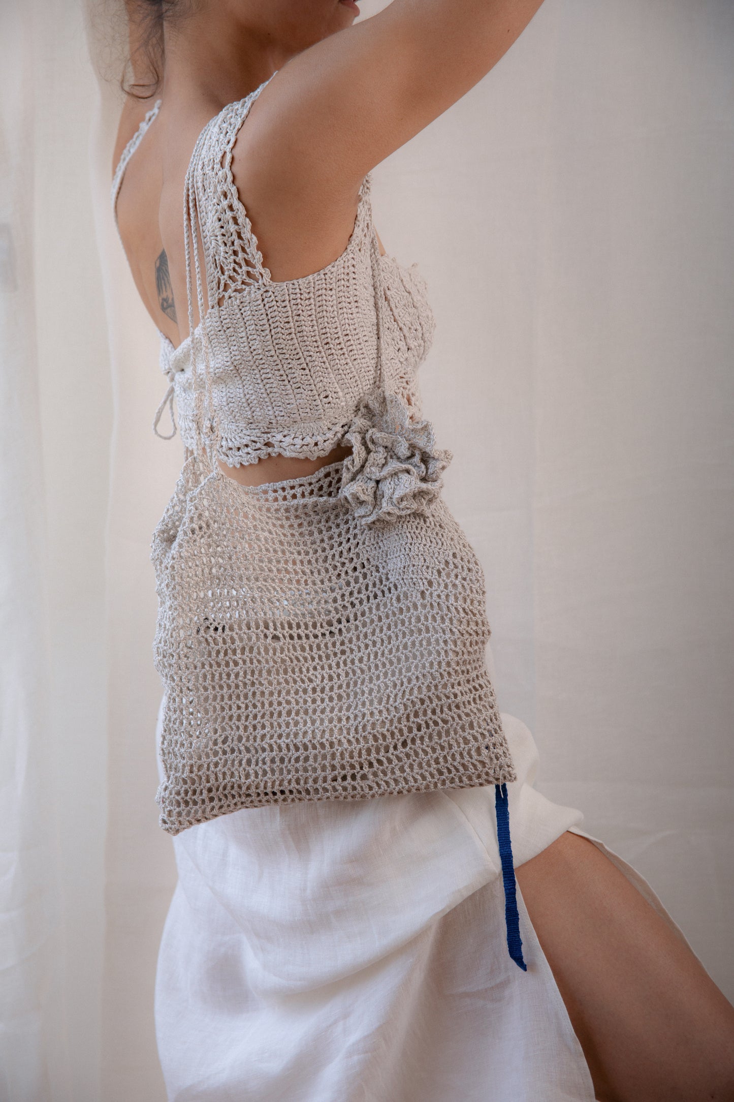 Toro Blanco Crochet Top