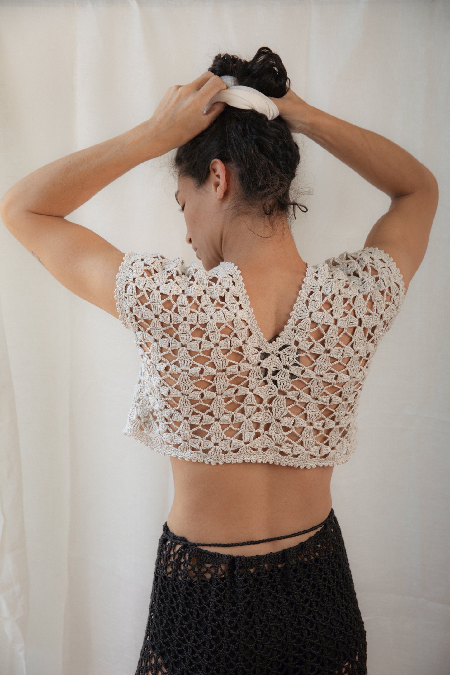 Sarzhav Crochet Top